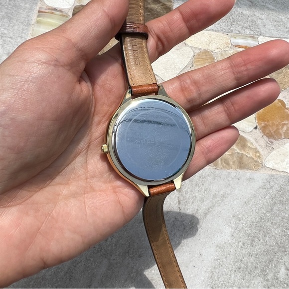 Women’s Michael Kors Watch - Picture 5 of 7